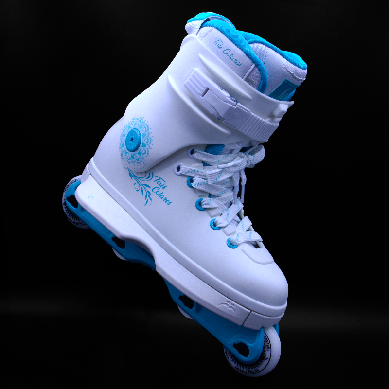 Razors Loca Tais Colares Pro Skate side view