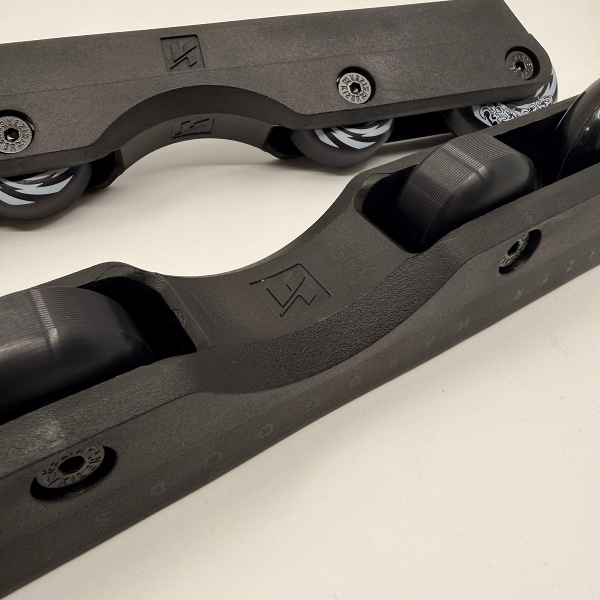 Mesmer / Kizer Team Fluid IV Black - Complete